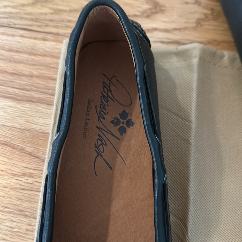 NWOT Patricia Nash Leather Driving Moccasins - Picture 3 of 6